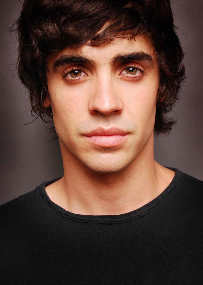 Javier Ambrossi Net Worth